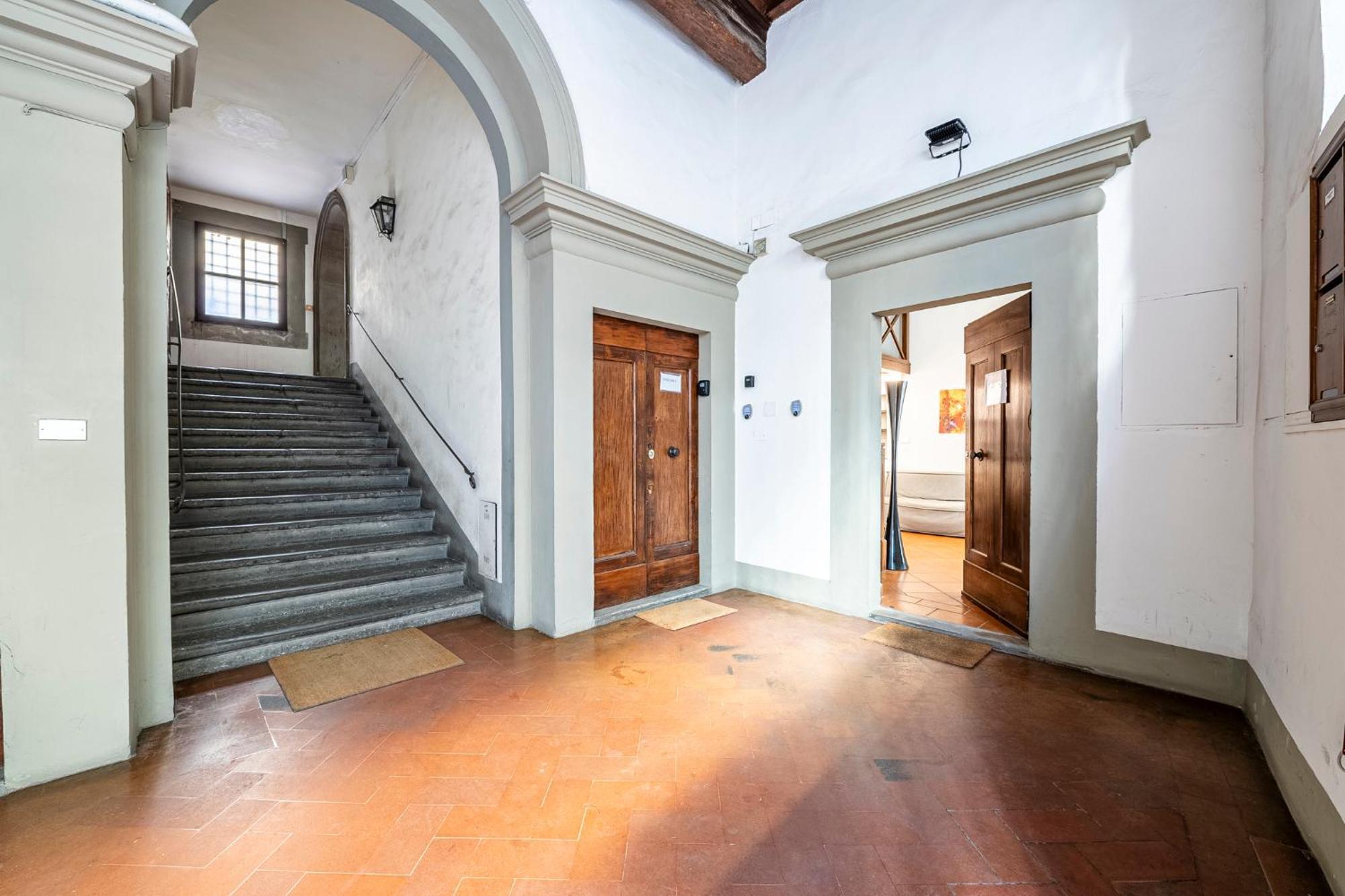 Апартаменти Ground Floor With Patio-Ghibellina 65 Флоренція Екстер'єр фото